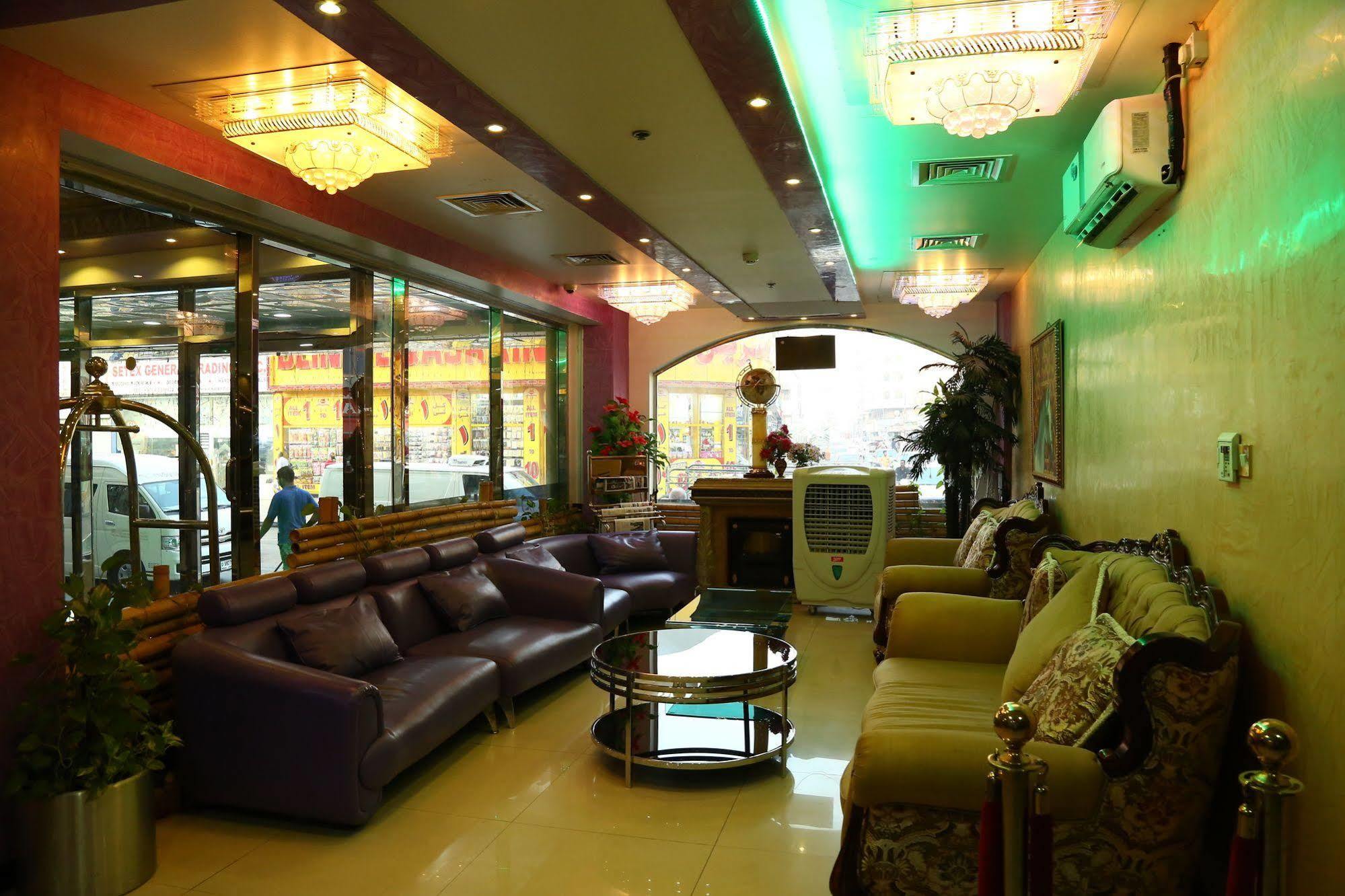 Golden Square Hotel Apartments Dubai Exterior photo